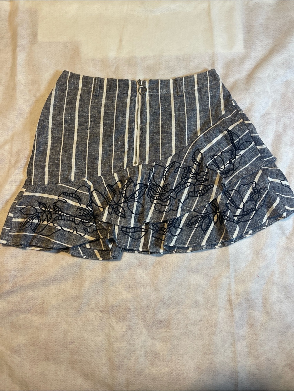 Parker NWOT Zoro Striped Linen Blend Ruffle Embroidered Mini Skirt Size 4